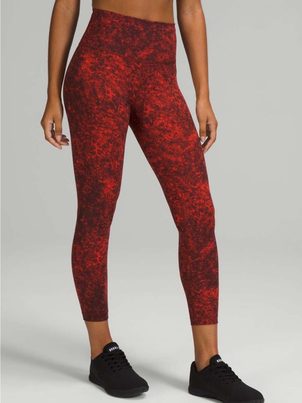 Lululemon Wunder Train High Rise Tight 25” Women’s 2 Print Autumn Red Black